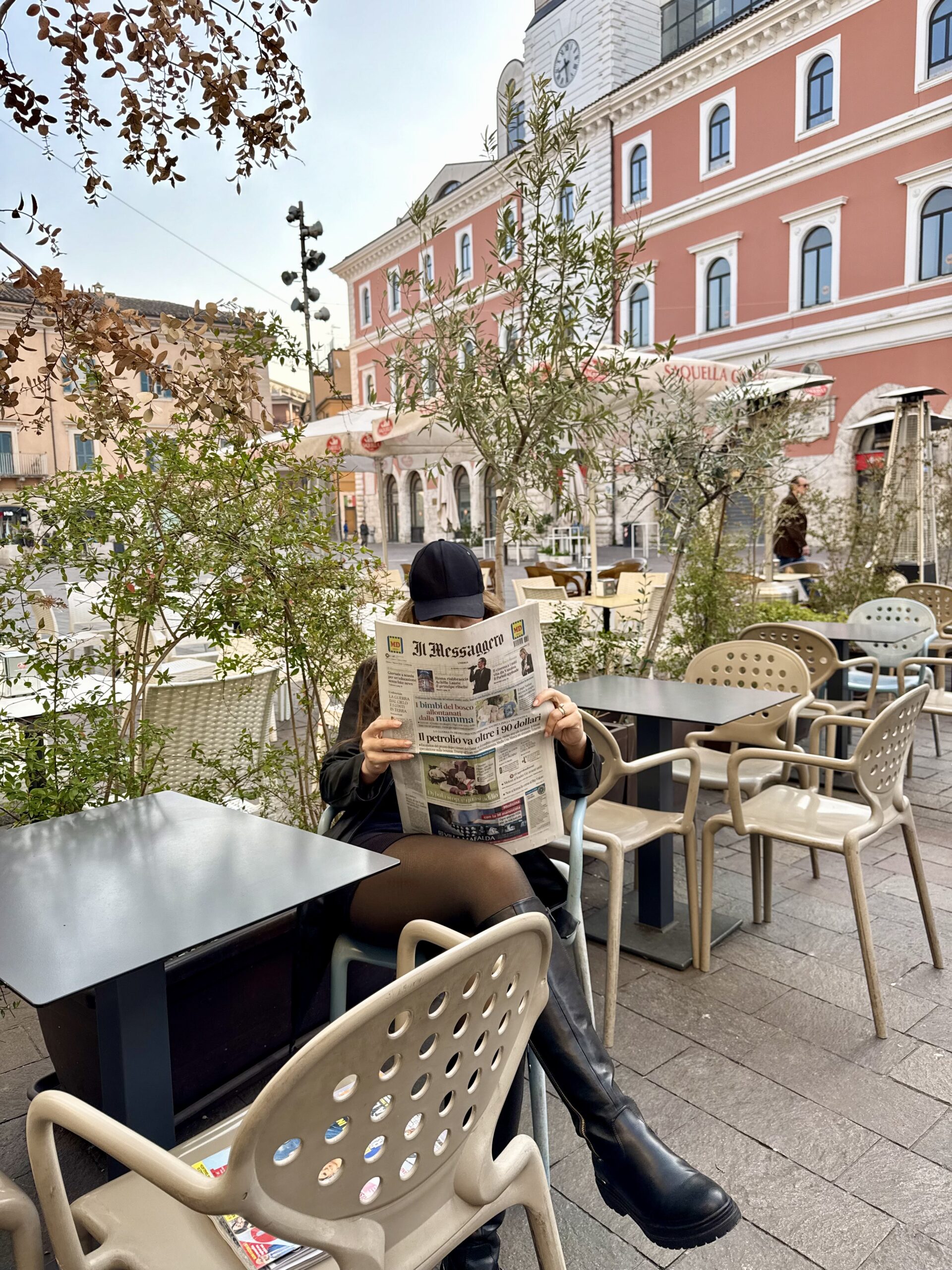 Um charme italiano: as pequenas lojas de jornal que ainda vivem nas ruas da Itália